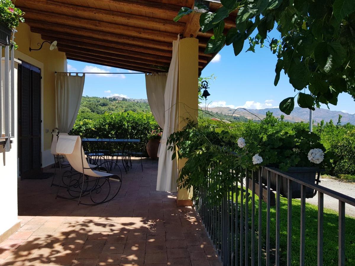 Agriturismo Le Case Di Civi Mascali Zewnętrze zdjęcie