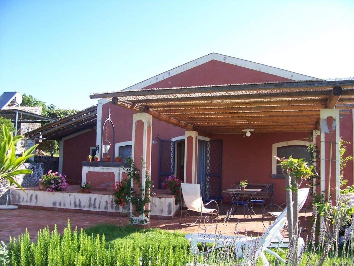 Agriturismo Le Case Di Civi Mascali Zewnętrze zdjęcie